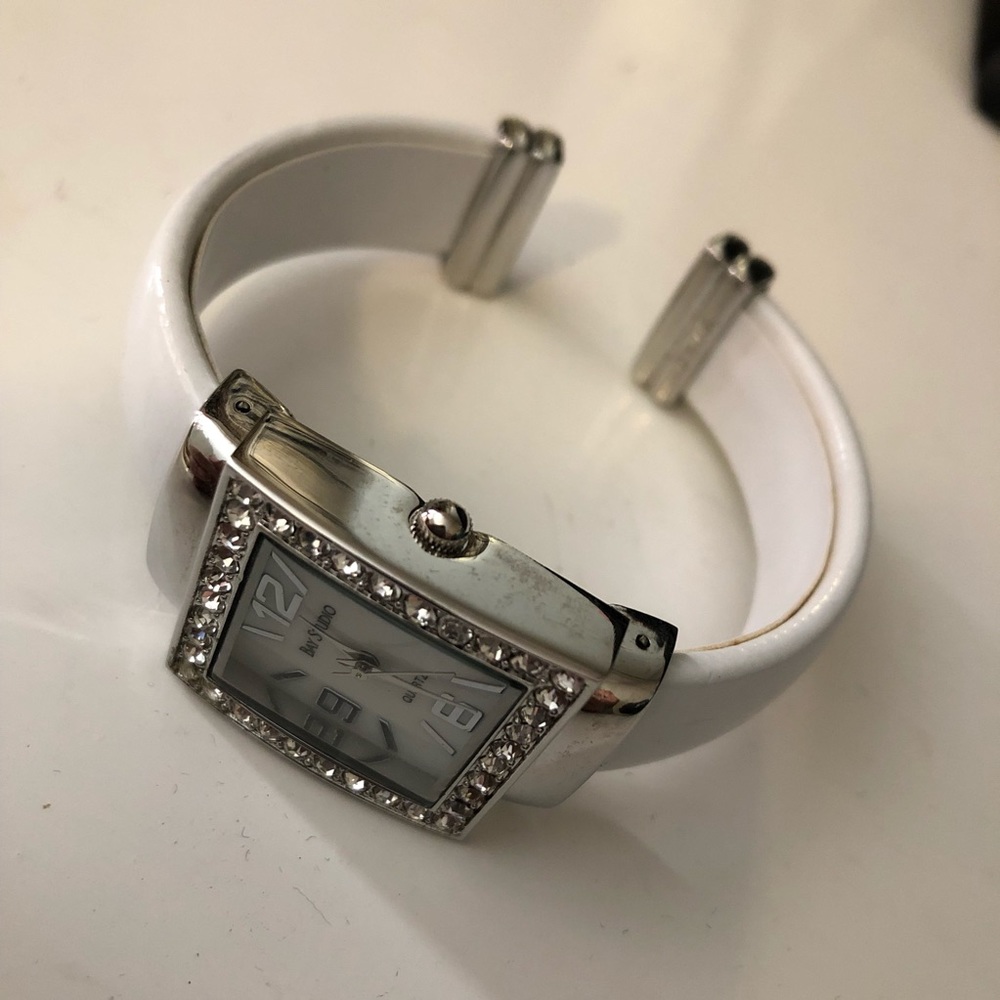 Bay Studio White Watch